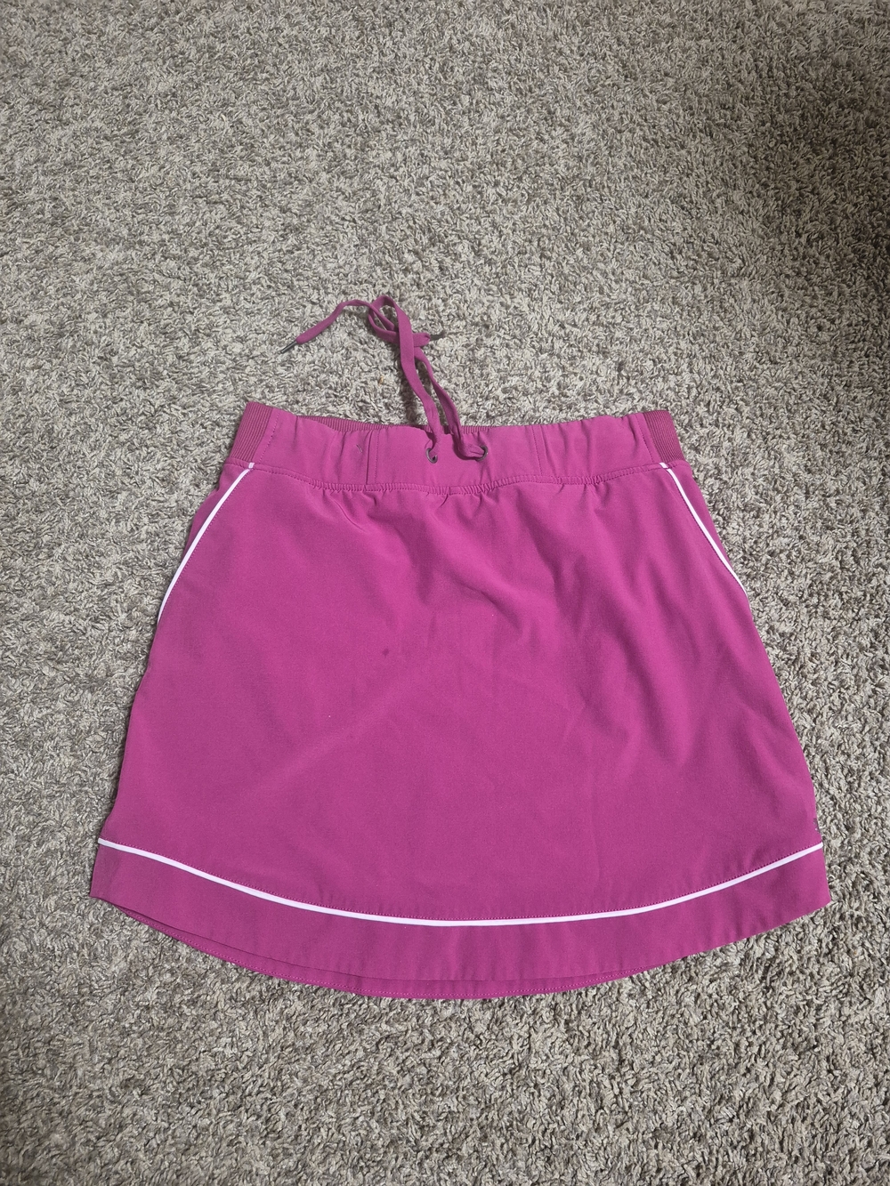 Izod Pink Midi Skort with White Trim Golf